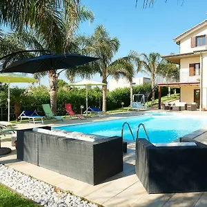 Salato Villa